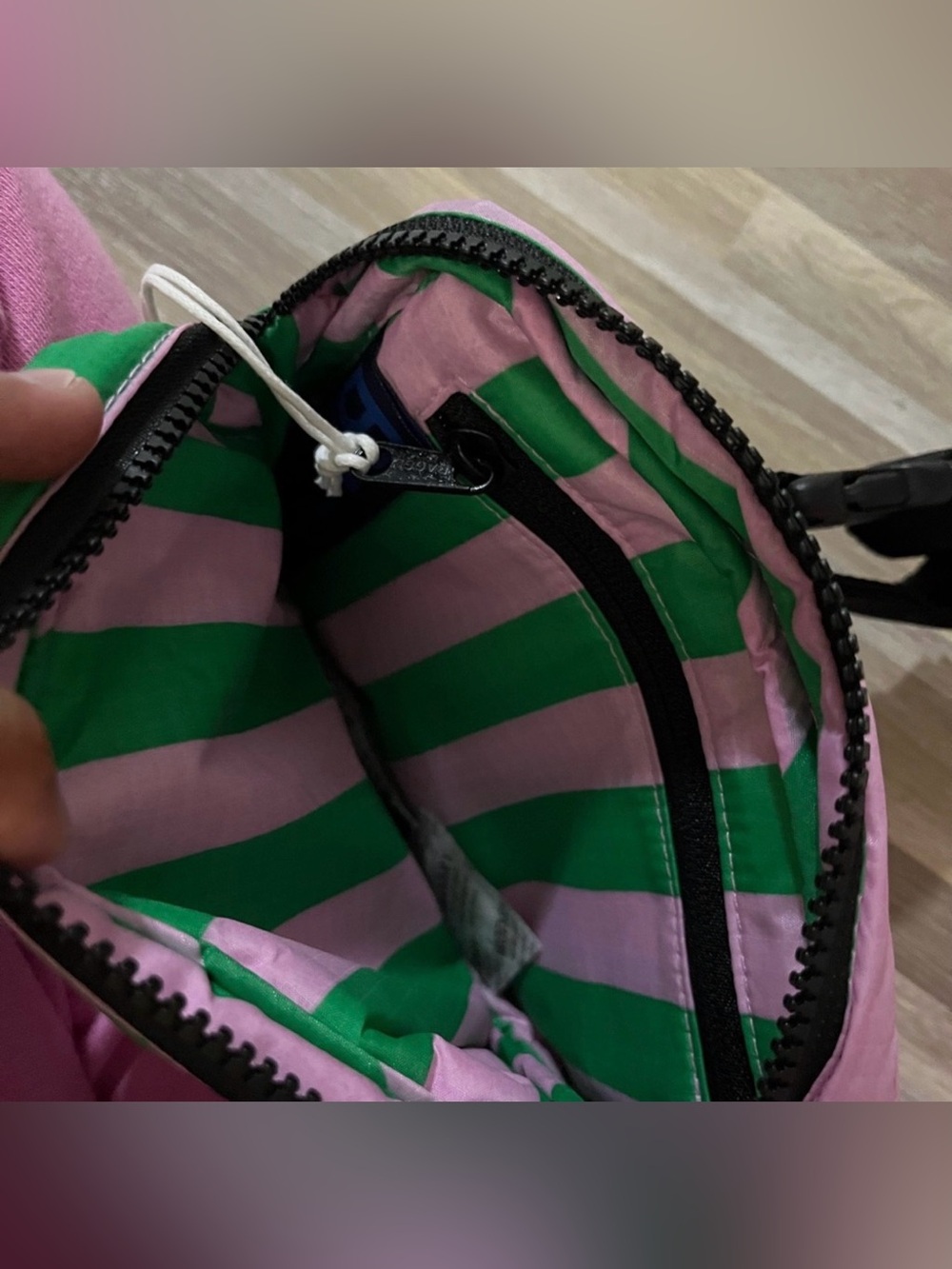 BAGGU 💚💗 Puffy Fanny Pink and Green Awning Stripe Belt Bag Hands Free Crossbody - Picture 4 of 7